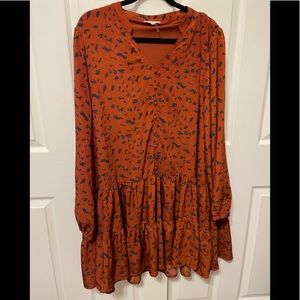 NWOT Entro Long Sleeve Dress